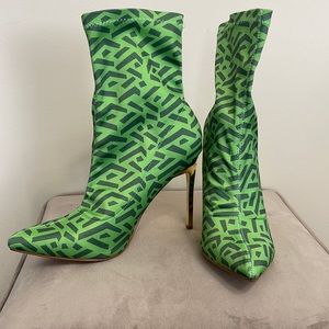 NEW Green EGO stretch ankle boots sz 7